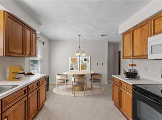 18 Smith Ave, Smithfield, RI 02828