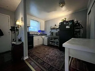 925 Boscobel St #2 — Photo 4