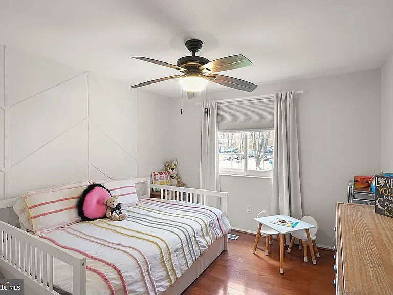 8282 Morning Dew Ct — Photo 24