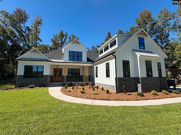 3rd image of 109 Pebblestone Dr