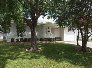 4913 Dody St, Corpus Christi, TX 78411