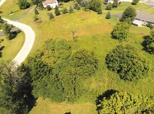 N Robert Dr #47, Evansville, WI 53536