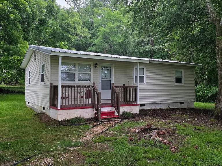 2111 Mount Pisgah Rd — Photo 2