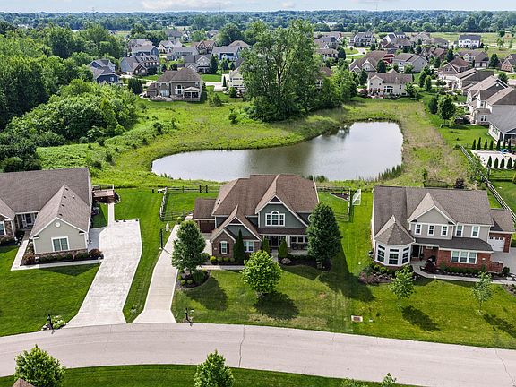 4th image of 3600 Sparrow Ct