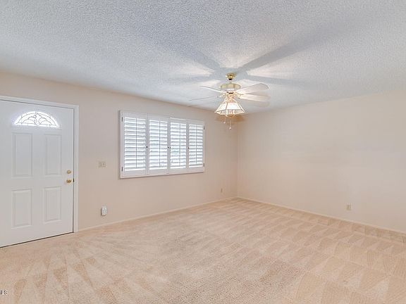 Living room 1