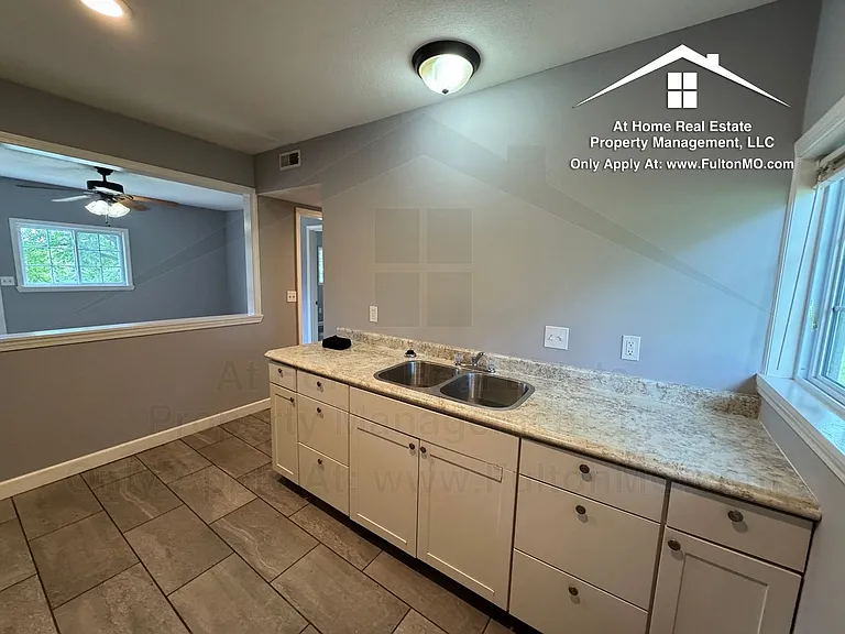 500 Churchill Rd — Photo 11