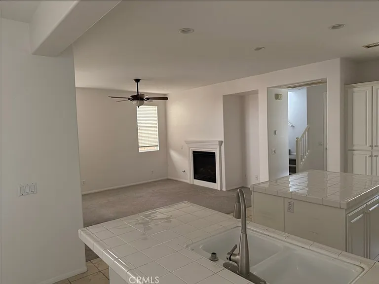 804 Atkins St — Photo 2
