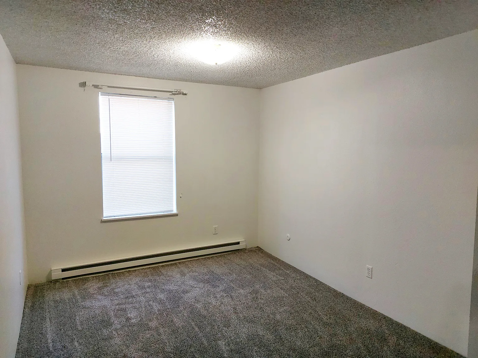 1010 E Evans Ave — Photo 4