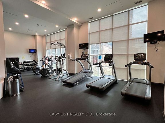 5th image of 125 Western Battery Rd #1402