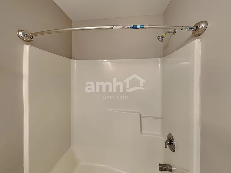 5301 Meadowbrook St — Photo 19