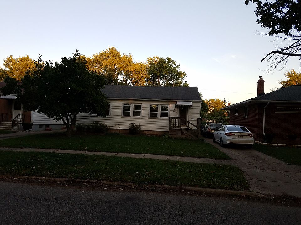 1st image of 4515 W 152nd St