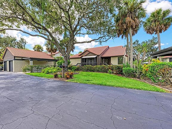 3rd image of 4346 Trails Dr #12
