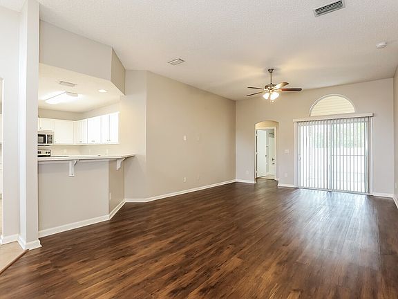 4th image of 1771 Moss Creek Dr