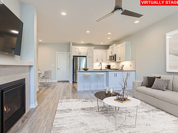 2nd image of 4143 SE Century Blvd