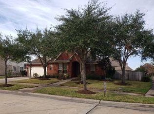 5402 Valley Country Ln, Sugar Land, TX 77479