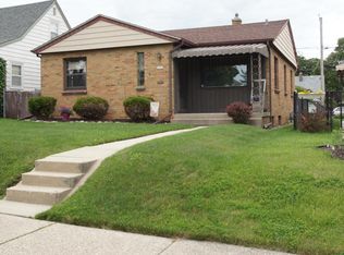 2541 S 70th St, Milwaukee, WI 53219