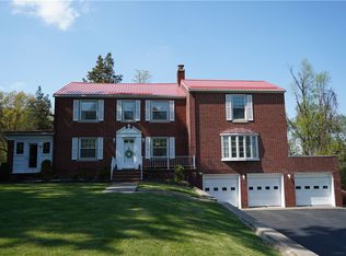 145 Meadow Spring Rd, Greensburg, PA 15601