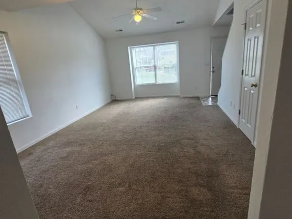 4402 Jeana Ct, Columbia, MO 65203