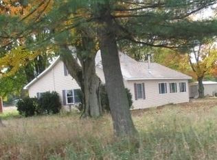 8979 Hile Rd, Ravenna, MI 49451