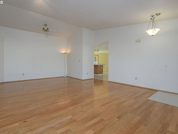 4th image of 1705 NE 150th St