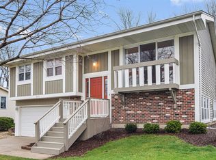 307 Bridgewater Ln, Bloomingdale, IL