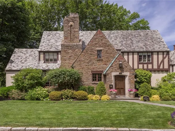 41 Summit Avenue, Bronxville, NY 10708