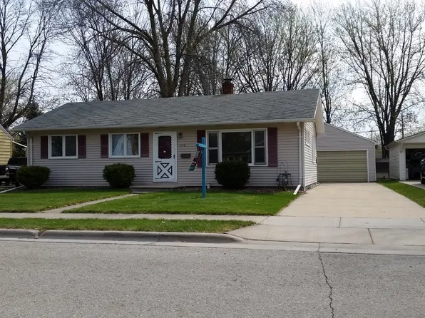1148 Taft St, Little Chute, WI 54140