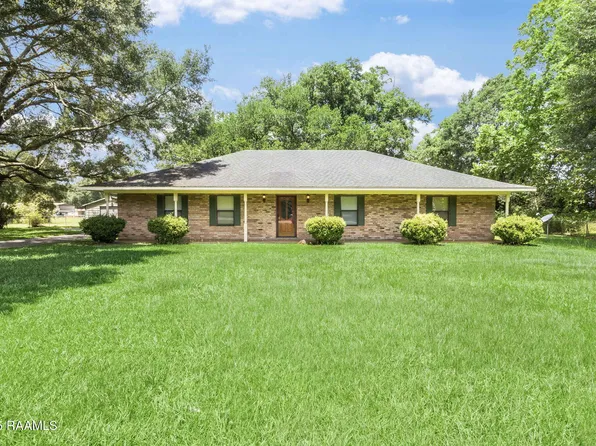 1410 S Chataignier Rd, Ville Platte, LA 70586