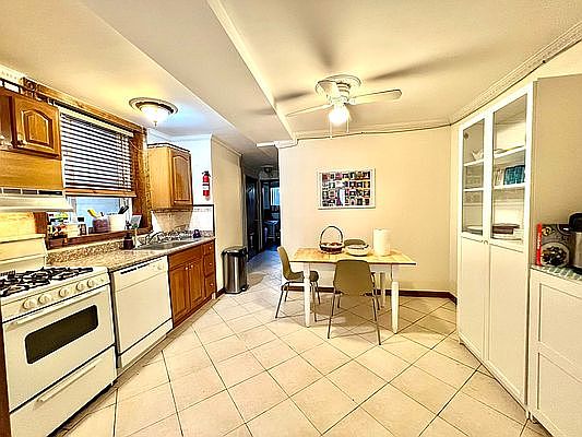 1st image of 565 Prospect Ave #1-2
