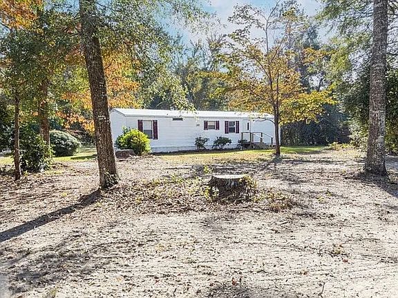 2nd image of 629 Sierra Rd