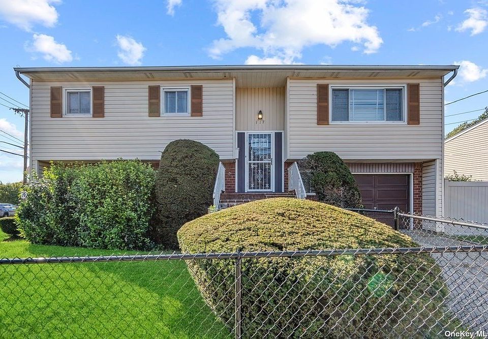 117 Avenue, Hempstead, NY 11550 Zillow
