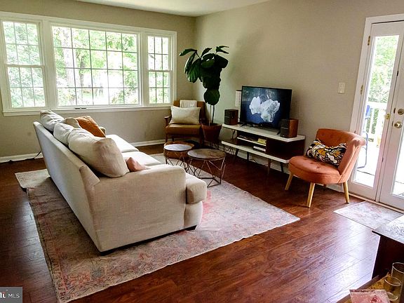 3rd image of 7409 Reservation Dr