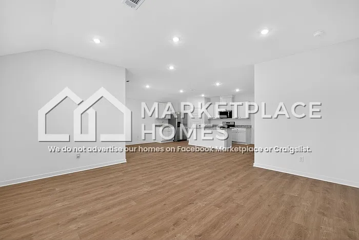 3050 Rosalee Ln — Photo 11