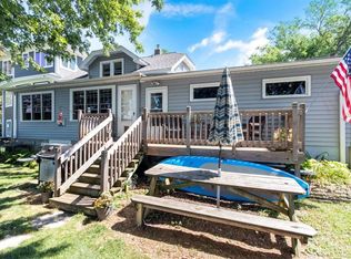 419 S Golden Lake Rd, Summit, WI 53066