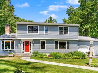 105 Birkdale Rd, Bedford, NH 03110