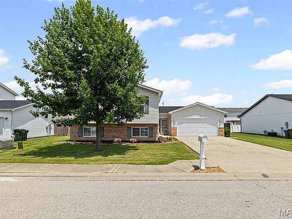 4th image of 412 Audry Dr