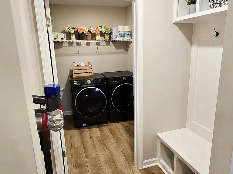 112 Kohn Dr — Photo 8
