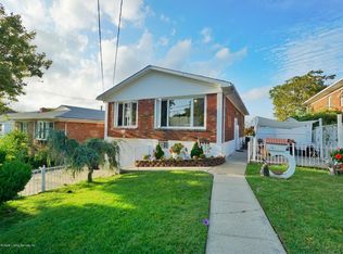 53 Bolivar St, Staten Island, NY 10314