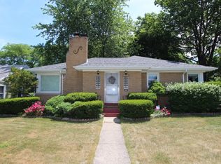 2916 Erskine Blvd, South Bend, IN 46614