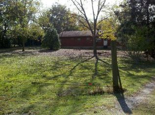 7969 Morven Rd, Hahira, GA 31632