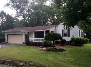 16 Hartwick Rd, Mercer, PA 16137