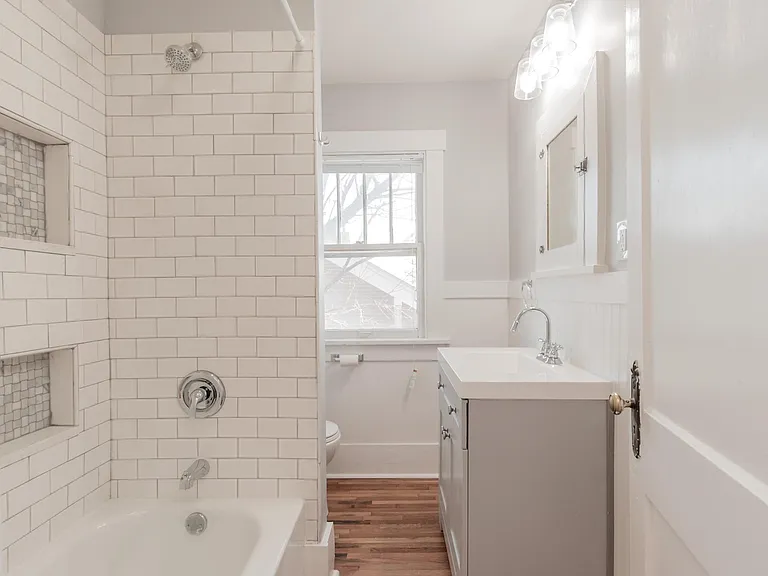 3026 Sewell St — Photo 20