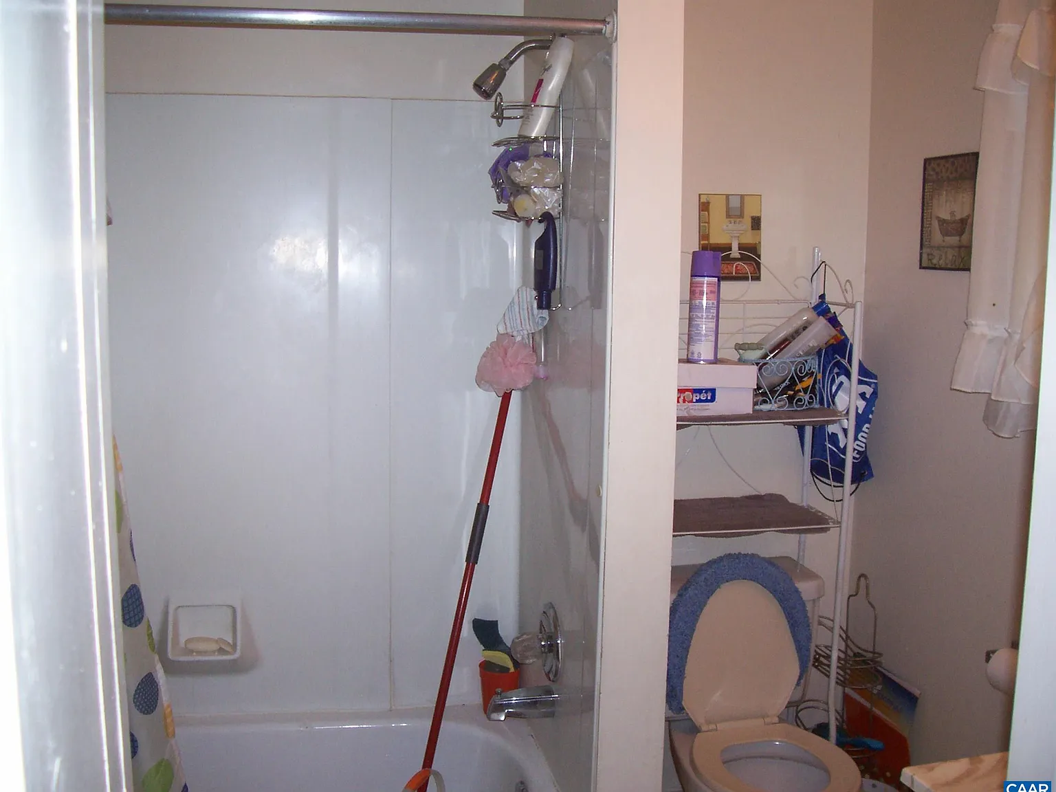 1 bed, 1.0 bath, 640 sqft, $1,075 — Photo 2