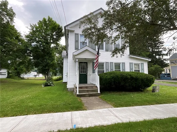 19 Grove Ave, Norwich, NY 13815