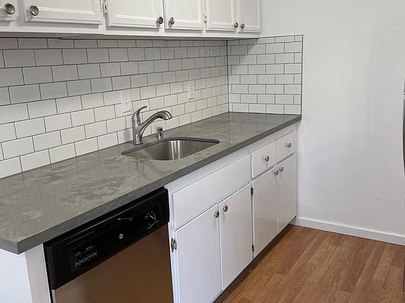 BRAND NEW QUARTZ GREY COUNTERTOP
