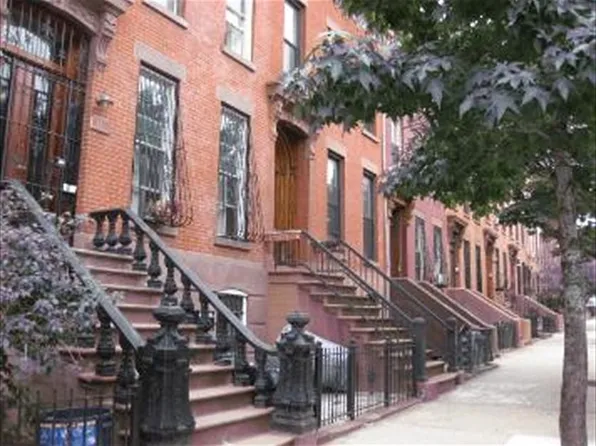 125 Washington Ave, Brooklyn, NY 11205
