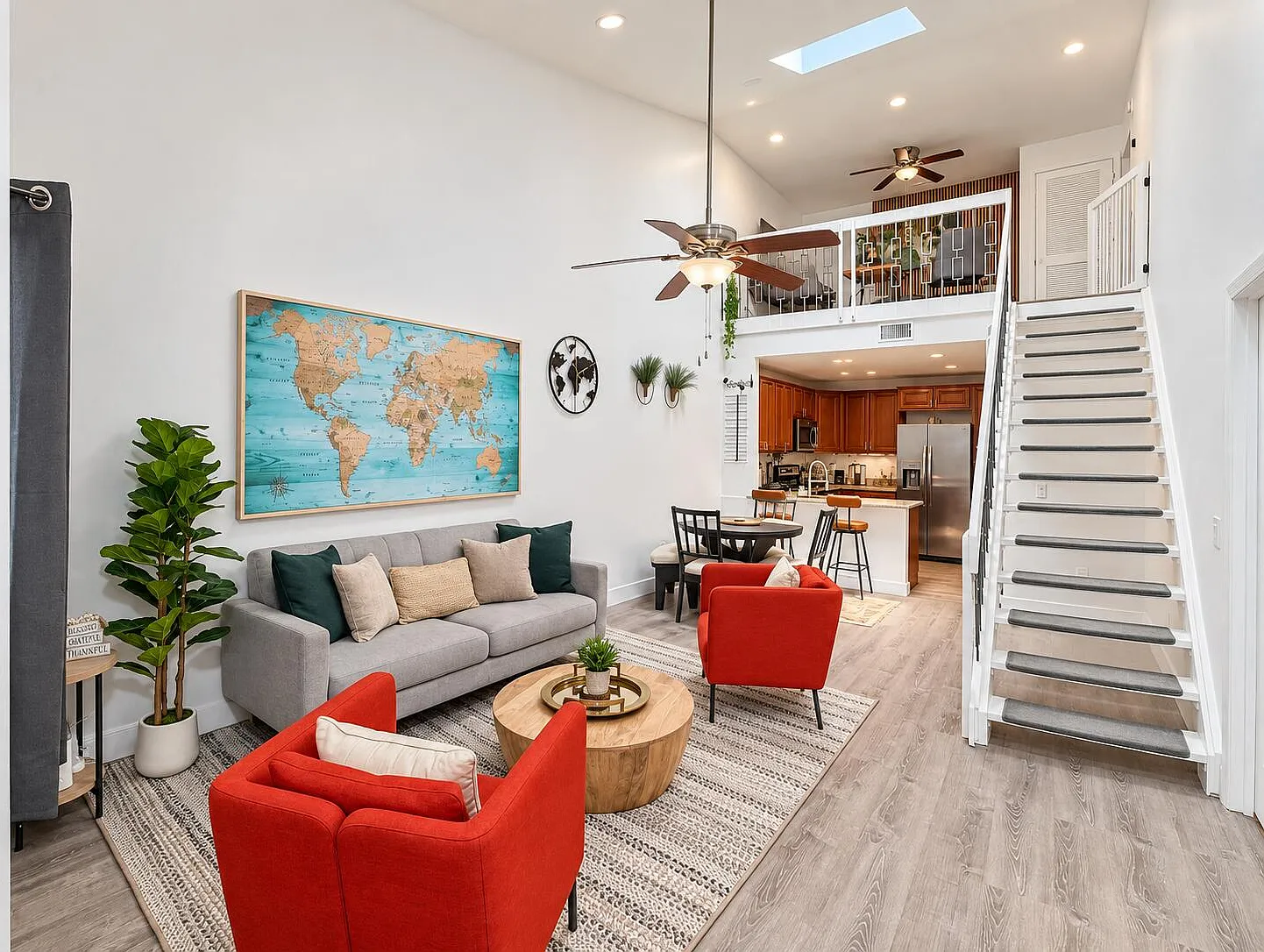 2 bed, 2.0 bath, 1137 sqft, $5,500 — Photo 1