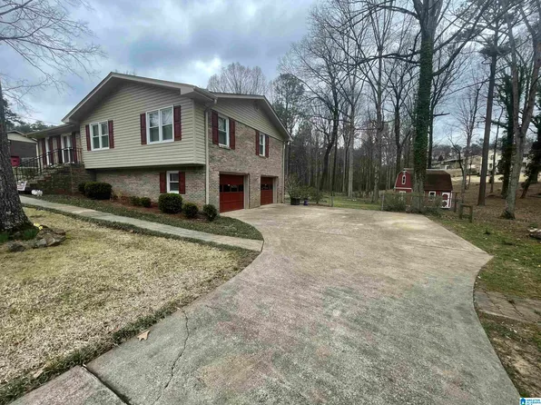 605 Buddys Ln, Mc Calla, AL 35111