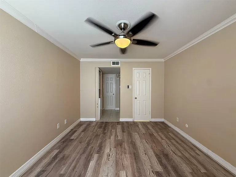 2250 Bering Dr #39 — Photo 18