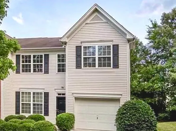 2150 Winthrop Chase Dr, Charlotte, NC 28212